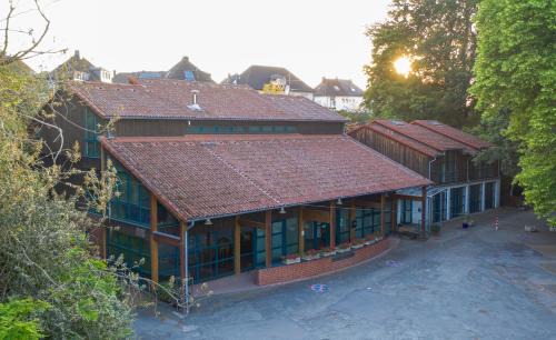 Hattingen Hotel | Discover Family-Friendly Comfort at Willi-Michels-Bildungsstätte