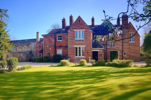 Willingham Apartment | Willingham House