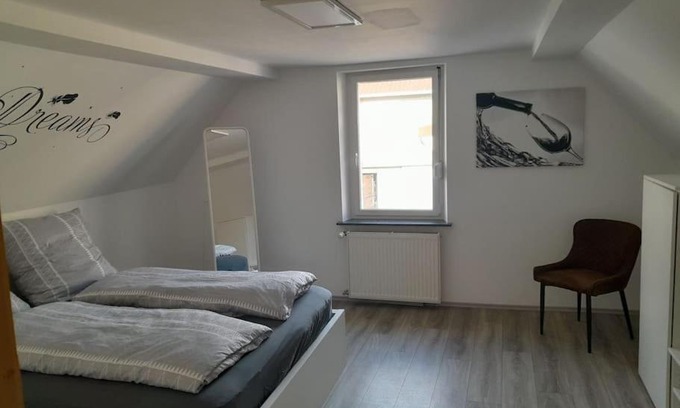 Weisenheim am Sand House | Discover Weisenheim am Sand: Pet & Child Friendly Retreat