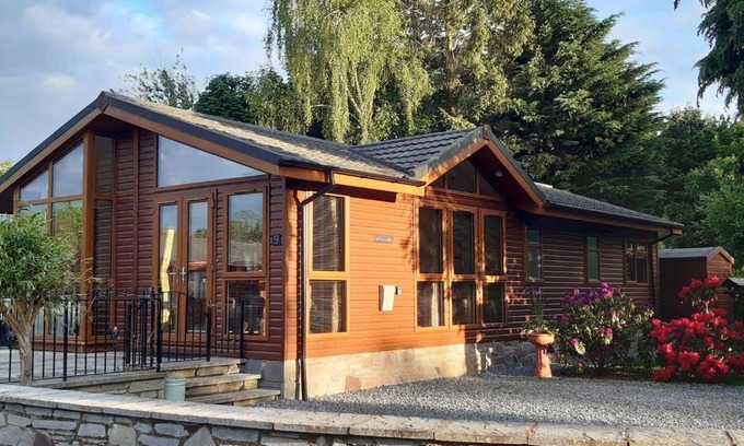 Auchterarder House | Relax at Willow Lodge Auchterarder - Rated 9.7 by Guests