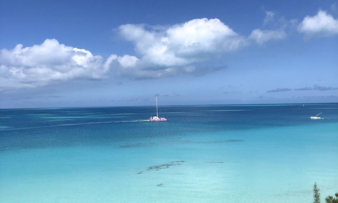 Sandys Hotel | Serene Willowbank Resort with Ocean View & Family Amenities
