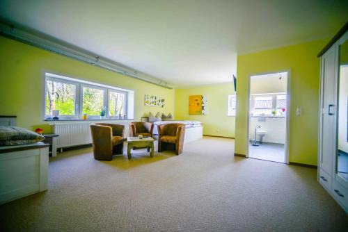 Seehausen Apartment | Chic Winckelmann-Loft: Rated 9/10 & Perfect for Families