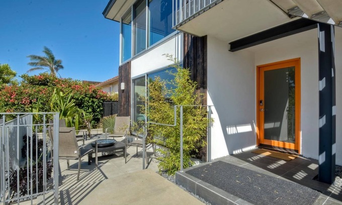 Carlsbad Apartment | Wind: Cozy 1 Bedroom Retreat with Breakfast & Family Amenities