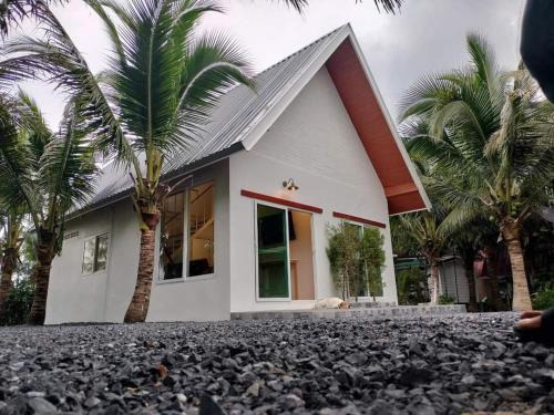 Khanong Phra House | Top-Rated Family Stay at Wind in the Wild Khao Yai