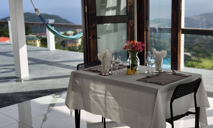 Colonarie Villa | WindBlow Manor