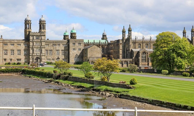 Great Harwood Apartment | Windmill Cottage