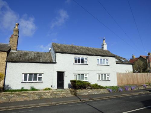 Ely Apartment | Family-Friendly Retreat at Windmill Cottage - Rated 9.2/10