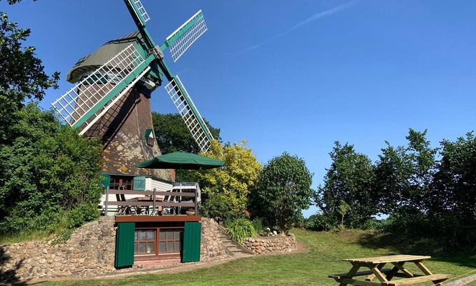 Dorpling House | Pet-Friendly Ocean View at Windmill "Fortuna 1853" - Rated 9.8