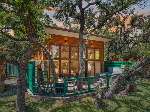 Wimberley House | Cozy Windmill Ranch - Terra Casita #2 for Families & Pets