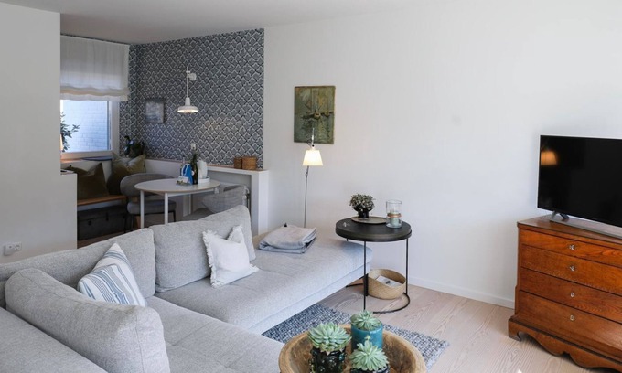 Hornum Apartment | Windsbraut - Designer Apartment Just Steps from the Beach