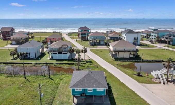 Port Bolivar House | Windsical Escape: 2-Bedroom Oasis with Gulf Views