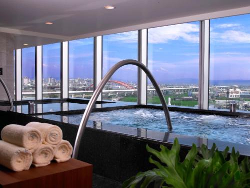 Xitun District Hotel | Elegant Windsor Hotel Taichung with Oceanfront Views