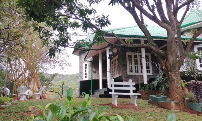 Imbulpe Villa | Family-Friendly Windy Rich Bungalow in Belihuloya