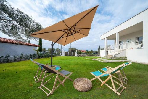 Nea Skioni Villa | Relax at Wine After Sun Sea Front Villa with Ocean Views