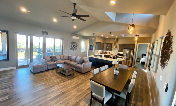 Fairfield House | Explore Wine Country Chateau with Kitchen Amenities