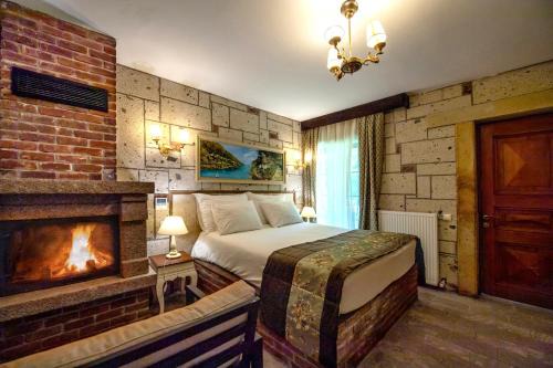 Agva Hotel | Oceanfront Wineport Lodge Agva with Family-Friendly Amenities