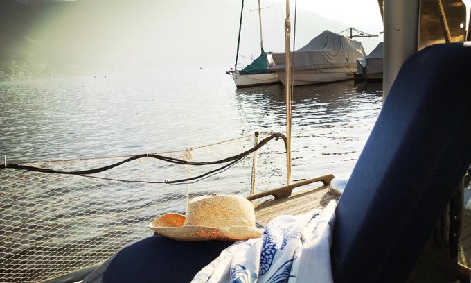 Minusio Boat Rental | Oceanfront Retreat: Frida Do-Minus Sail Boat Experience