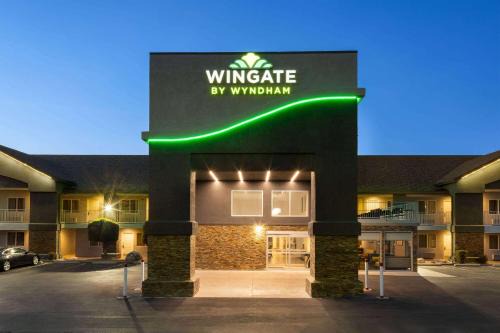 Cedar City Hotel | Pet-Friendly Comfort at Wingate by Wyndham Cedar City