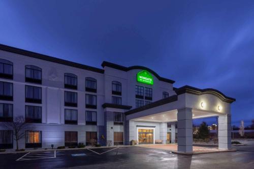 Erie Hotel | Discover Wingate by Wyndham Erie: Family-Friendly Retreat