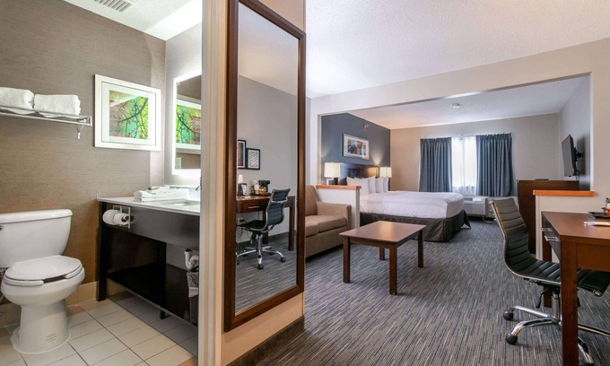Great Falls Hotel | Comfortable Stay at Wingate by Wyndham Great Falls Hotel