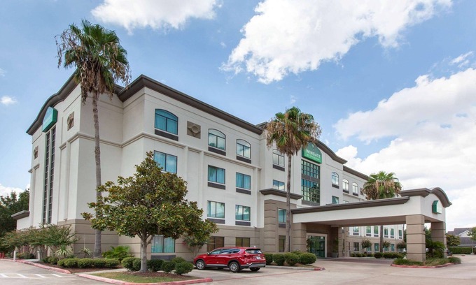 Willowbrook Hotel | Comfortable Stay at Wingate by Wyndham - Houston/Willowbrook