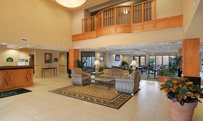 LaGrange Hotel | Discover Wingate by Wyndham Lagrange: Family-Friendly Retreat