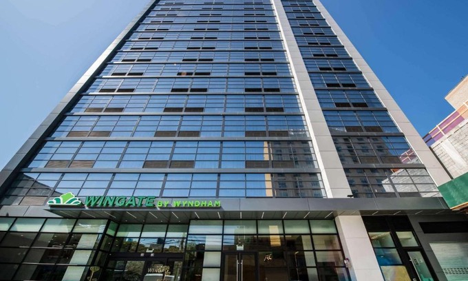 Queens Hotel | Guest Rated: Wingate by Wyndham Long Island City Awaits