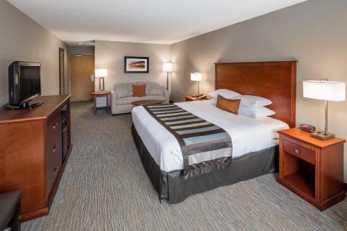 Shreveport Hotel | Convenient Stay at Wingate by Wyndham Shreveport Airport