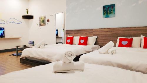 Hulu Kinta Hotel | Artistic Retreat at Winggarden Murals House by JE Boutique