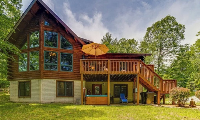 Keedysville Cabin | Wingspan Cabin Summar