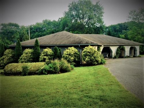 Lawrenceburg Bed & Breakfast | Comfortable Stay at Winnie’s Bed & Breakfast with Access