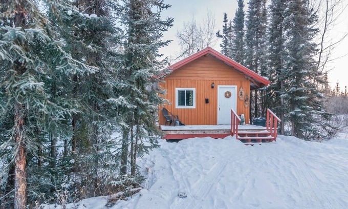 Salcha Cabin | Winter wonderland cabin