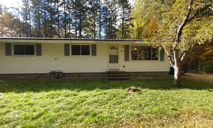 Rhinelander House | Wintergreen Pelican River Retreat #1 nnTownhomenNo cleaning Fee
