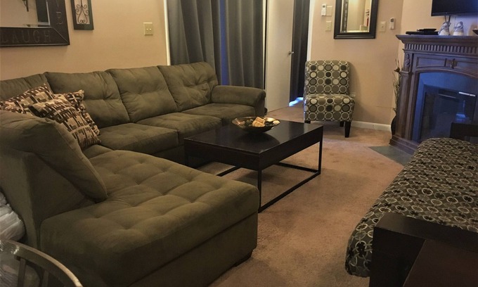 Ghent Apartment | Winterplace Condo D204: Rated 10/10, Pet Friendly Retreat