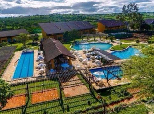 Novo Gravata Apartment | Winterville Gravata: Guest Rated 9.4 with Pool & Dining