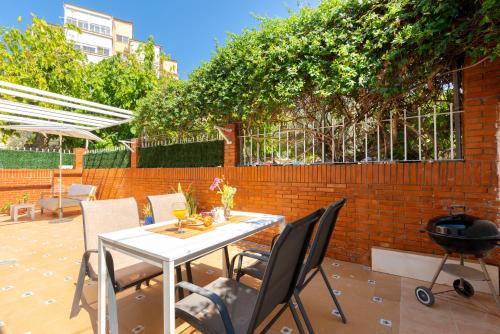 La Cala del Moral Apartment | Beautiful WintowinRentals: Beachside Retreat with Terrace