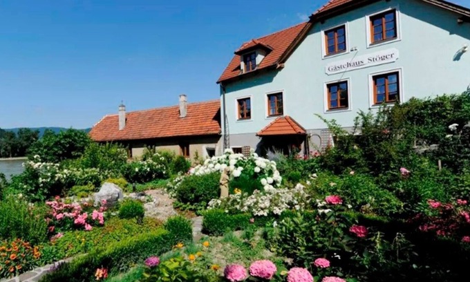 Durnstein House | Winzerhof & Gästehaus Stöger