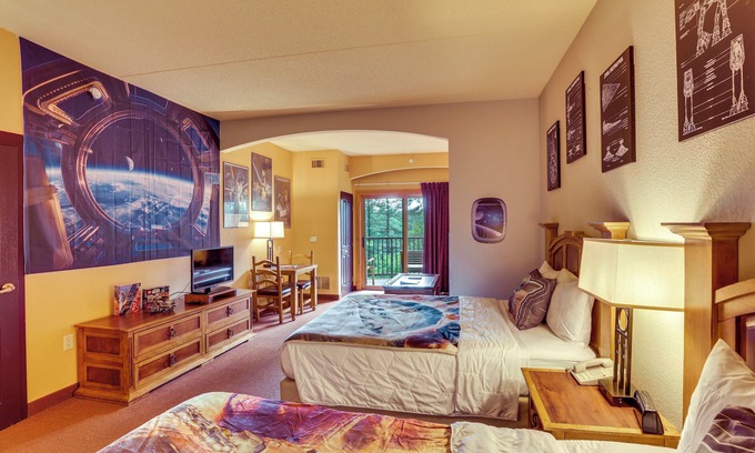 Wisconsin Dells Apartment | Golf Course Resort Condo in Wisconsin Dells - 10/10 Rated