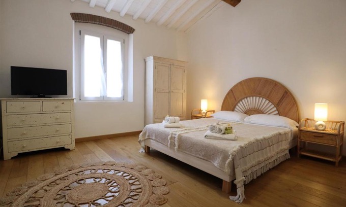 Campiglia Marittima Apartment | Pet-Friendly Casa Vacanze: Guest Rated 9.3/10 for Families