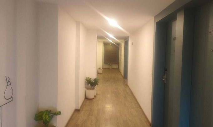 Dewas Hotel | Wishotel Xpress Hotel GK Inn