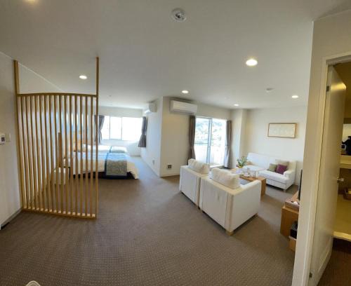 Toba Hotel | Wisterian Life Club Toba: Family-Friendly with Hot Tub
