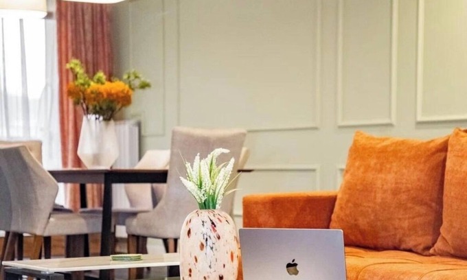 Kentron Apartment | Modern Comforts with Panoramic Views & Pet-Friendly Perks