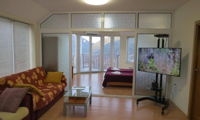 Samokov Apartment | Scenic Mountain Views at Panoramic Apartment 301, Eagle Rock