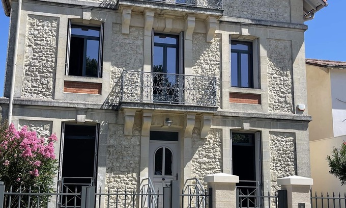 Saint-Palais-sur-Mer Villa | Beachfront Villa with Private Pool & Top Guest Rating 9.8