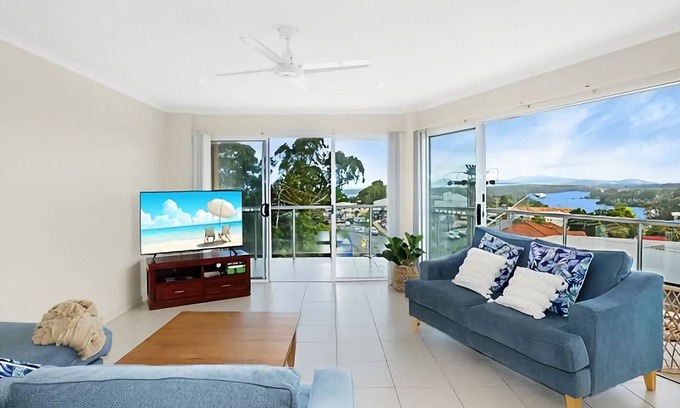 Nambucca Heads Apartment | Experience Coastal Living at Beauty on Bowra with Pool
