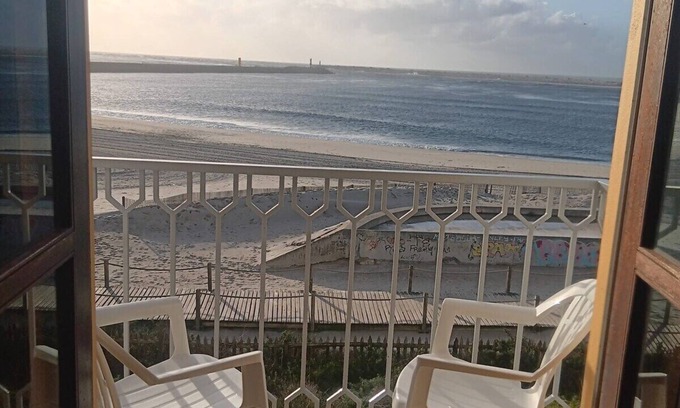 Barra Apartment | Relax with Your Feet in the Sand and Enjoy Family Amenities