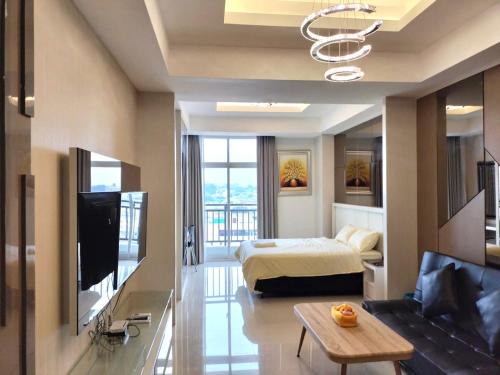 Lubuk Baja Apartment | Explore a 4-Star Studio Suite in Nagoya Batam by Wiwi