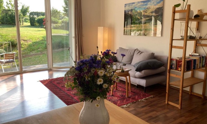 Eisenstadt Apartment | Scenic Wohnung im Grünen - Child-Friendly Retreat 9.6/10
