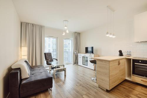 Lodz Apartment | Cozy Wodna Studio: Family-Friendly Comfort Awaits