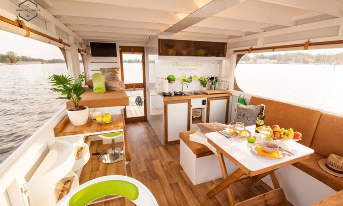 Bad Saarow Cabin | Discover Wohlfühlboot Theo: Oceanfront Houseboat Retreat